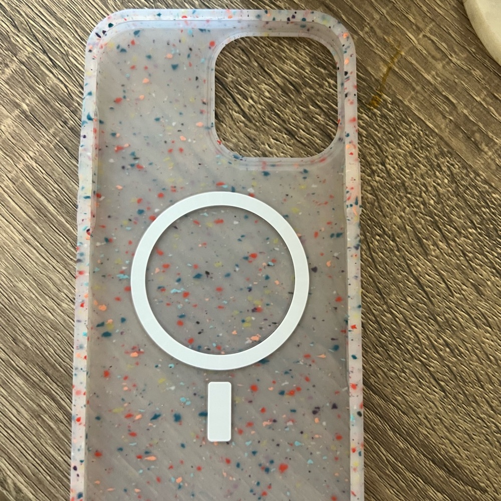 - iPhone 13 Pro Max otter box case bundle!!